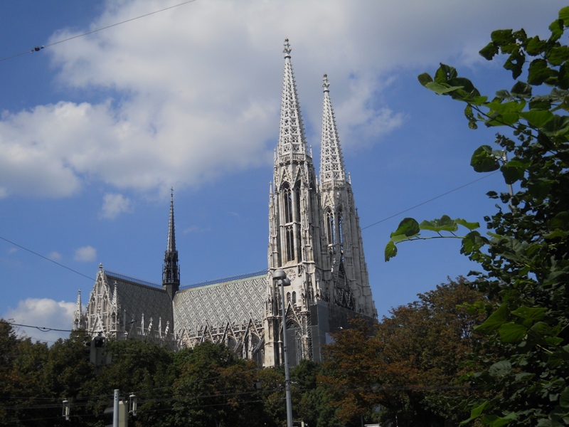 Chiesa votiva -  Votive Church